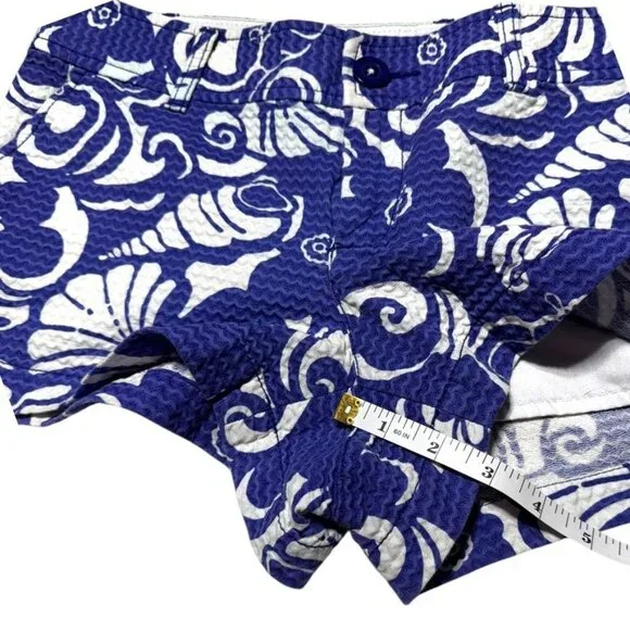 Lilly Pulitzer Blue and White walsh shorts - Picture 7 of 9